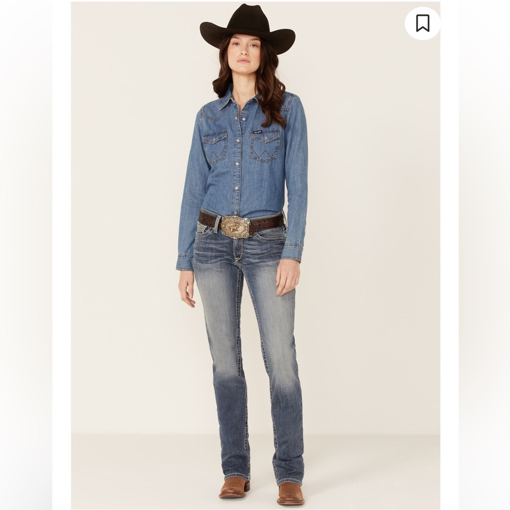 NWT Ariat straight leg jeans